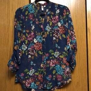Kut from the Kloth Stitchfix blouse - xs
